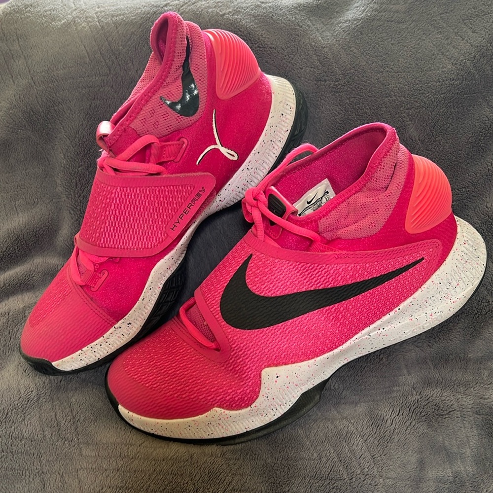 Nike Zoom Hyper Rev 2016 Think Pink Basketball shoes